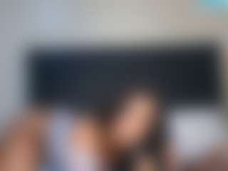 Live cam show with CaramelHaze - Horney on studioflirtlive.com