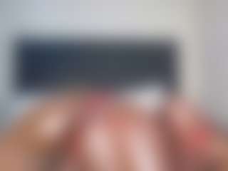CaramelHaze's Live Sex Cam Show