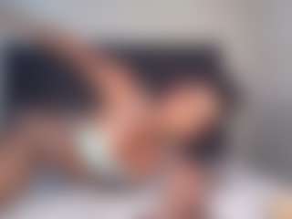 CaramelHaze's Live Sex Cam Show