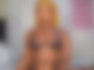 CaramelHaze's Live Sex Cam Show