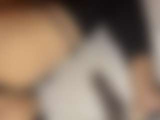 onecomputerstop's Live Sex Cam Show
