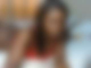 Darkpearl8 MILF webcam performer live streaming