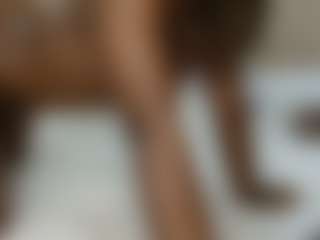 Live cam show with Darkpearl8 - Tease Ebony on Uber Horny