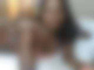 Live cam show with Darkpearl8 - Squirt on Camsoda