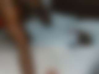 Live cam show with Darkpearl8 - Gag on thefappeningchat.com