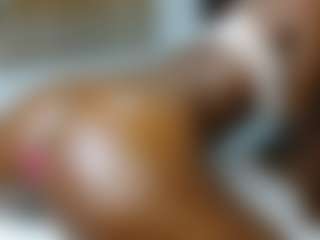 Live cam show with Darkpearl8 - Spank Ebony on fapnchat