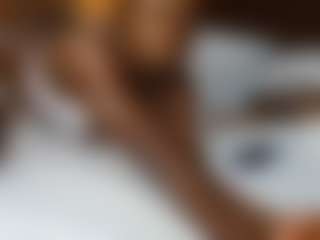 Live cam show with Darkpearl8 - Brown Eyes Ebony on Camsoda