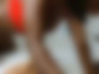 Live cam show with Darkpearl8 - Sucking on Camsoda