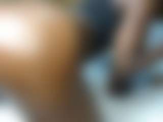 Live cam show with Darkpearl8 - Foot Fetish Black on Camsoda