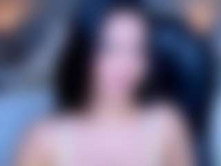 Live cam show with Laylaa-Breezee - Curvy on madthumbs