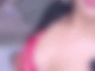 Live cam show with Laylaa-Breezee - Brown Hair on CSO-WL