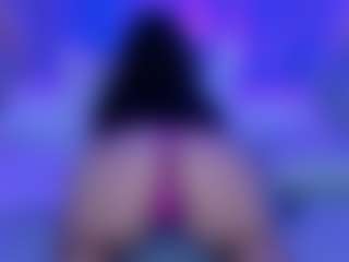 Laylaa-Breezee's Live Sex Cam Show
