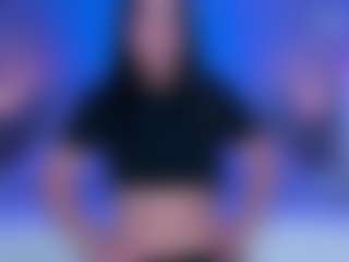 Live cam show with Laylaa-Breezee - Curvy on Camming Site