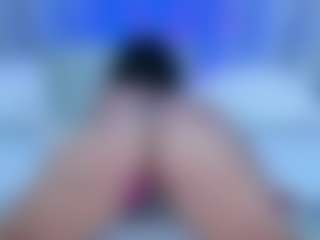 Laylaa-Breezee's Live Sex Cam Show
