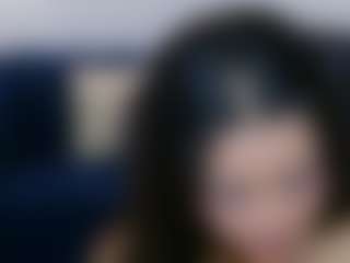 Live cam show with Laylaa-Breezee - Erotic Dance on CamwithHer