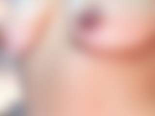 Live cam show with Laylaa-Breezee - Camel Toe on Camsoda