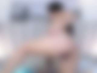 Live cam show with Laylaa-Breezee - Skinny on Cam Slut