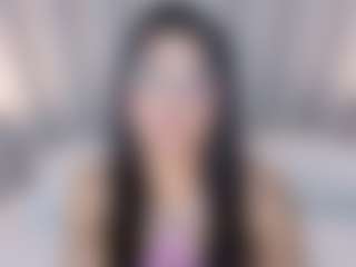 Live cam show with Laylaa-Breezee - Amateur on CamwithHer