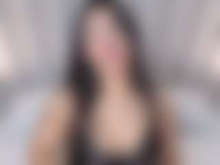 Live cam show with Laylaa-Breezee - Nipple Piercings on nudelive.tv