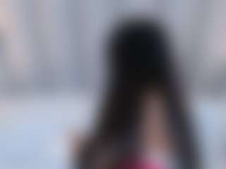 Live cam show with Laylaa-Breezee - Skinny Teen (18+) on StripNow