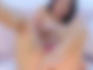Laylaa-Breezee's Live Sex Cam Show