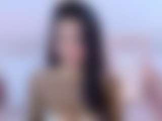 Live cam show with Laylaa-Breezee - Camel Toe on CSO-WL