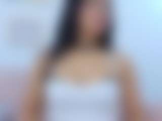 Live cam show with Laylaa-Breezee - Brown Hair on https://playwithruby.com