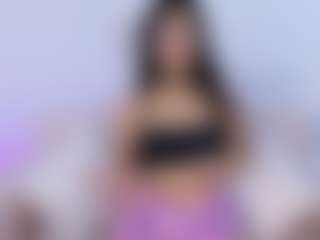 Show live cam dengan Laylaa-Breezee - Brown Hair di Camsoda