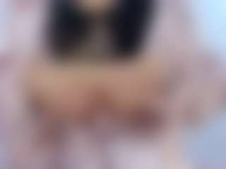 Live cam show with Laylaa-Breezee - Blowjob Brown Hair on Camsoda