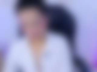 Live cam show with Laylaa-Breezee - Amateur Brown Hair on nudelive.tv