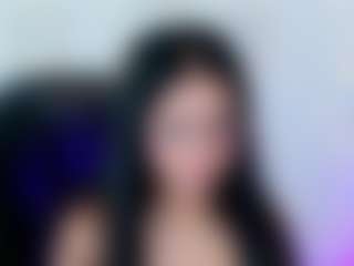 Live cam show with Laylaa-Breezee - Butt Plug on CamSextacy