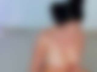 Laylaa-Breezee's Live Sex Cam Show