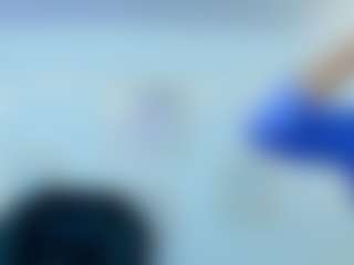 Live cam show with Laylaa-Breezee - Brown Eyes Brown Hair on Camsoda