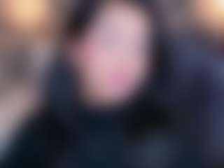 Live cam show with Laylaa-Breezee - Butt Plug on Fling VIP Chat