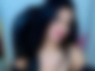 Live cam show with Laylaa-Breezee - Petite Young Adult on justonemore.cc