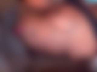 Live cam show with SpinPrincess - Tittyfuck on intimatelivegirls.com