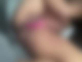 Live cam show with SpinPrincess - Athletic MILF on boobsie.com
