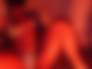 Live cam show with SpinPrincess - Ebony MILF on Camsoda