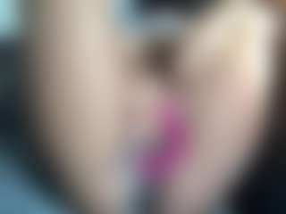 Live cam show with SpinPrincess - Black MILF on Soda Cam