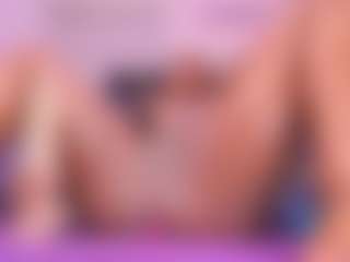 Live cam show with begoniia - Ebony Squirt on Soda Cam
