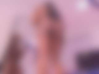 Live cam show with begoniia - Ebony Teen (18+) on Camsoda