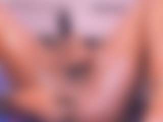 Live cam show with begoniia - Squirt on Camsoda