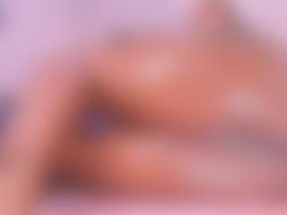 Live cam show with begoniia - Ebony Squirt on CamwithHer