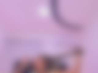Live cam show with begoniia - Erotic Dance on livesuperchat.net