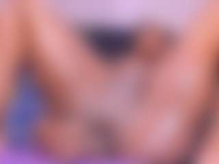 Live cam show with begoniia - Ebony Small Tits on Camsoda