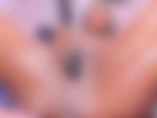 Live cam show with begoniia - Erotic Dance on Camsoda
