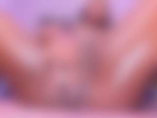 Live cam show with begoniia - Dildo on intimatelivegirls.com