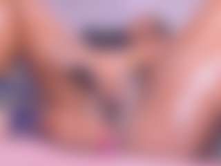 Live cam show with begoniia - Tease Ebony on sexylive.show | colombia