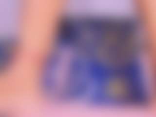 Live cam show with begoniia - Little on Camiplay Live