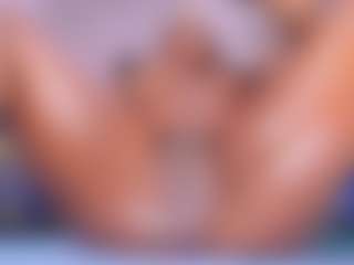 Live cam show with begoniia - Teen (18+) on Camsoda